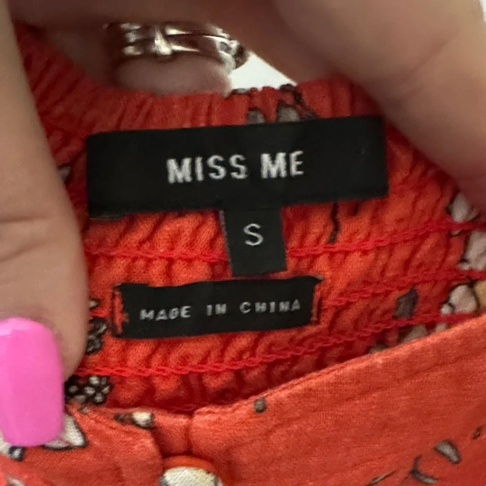 Miss Me Orange Red Floral Camisole Top - Picture 2 of 10